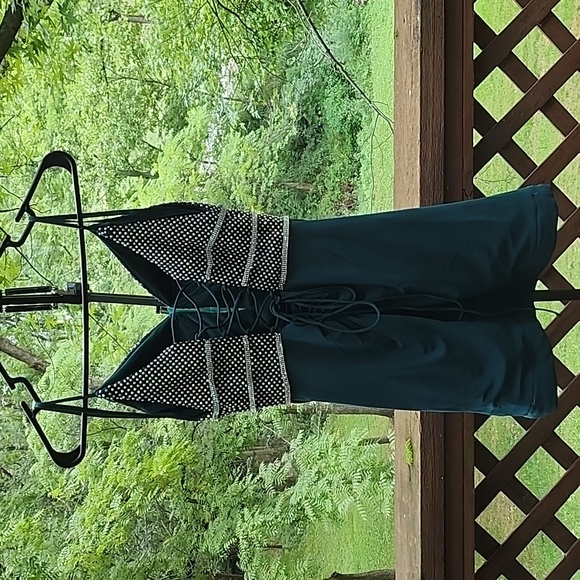 Colors Dress Stone Mesh Top Homecoming Dress Style#2779 in Deep Green EUC - Picture 6 of 10